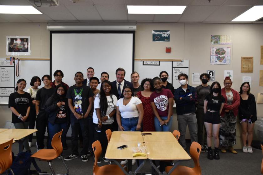 Garamendi speaks to high school students